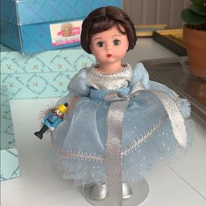 Madame Alexander Clara (nutcracker)